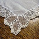 White linen hanky elaborate net lace edging excellent antique ll2659