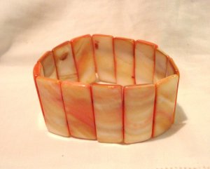Marbled shell bars stretch bracelet cream coral as new vintage ll3019