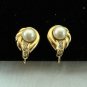Demure gold tone screwback earrings faux pearl rhinestones vintage ll3248