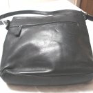 Tignanello black leather shoulder bag purse lots of storage pre-owned ll3275