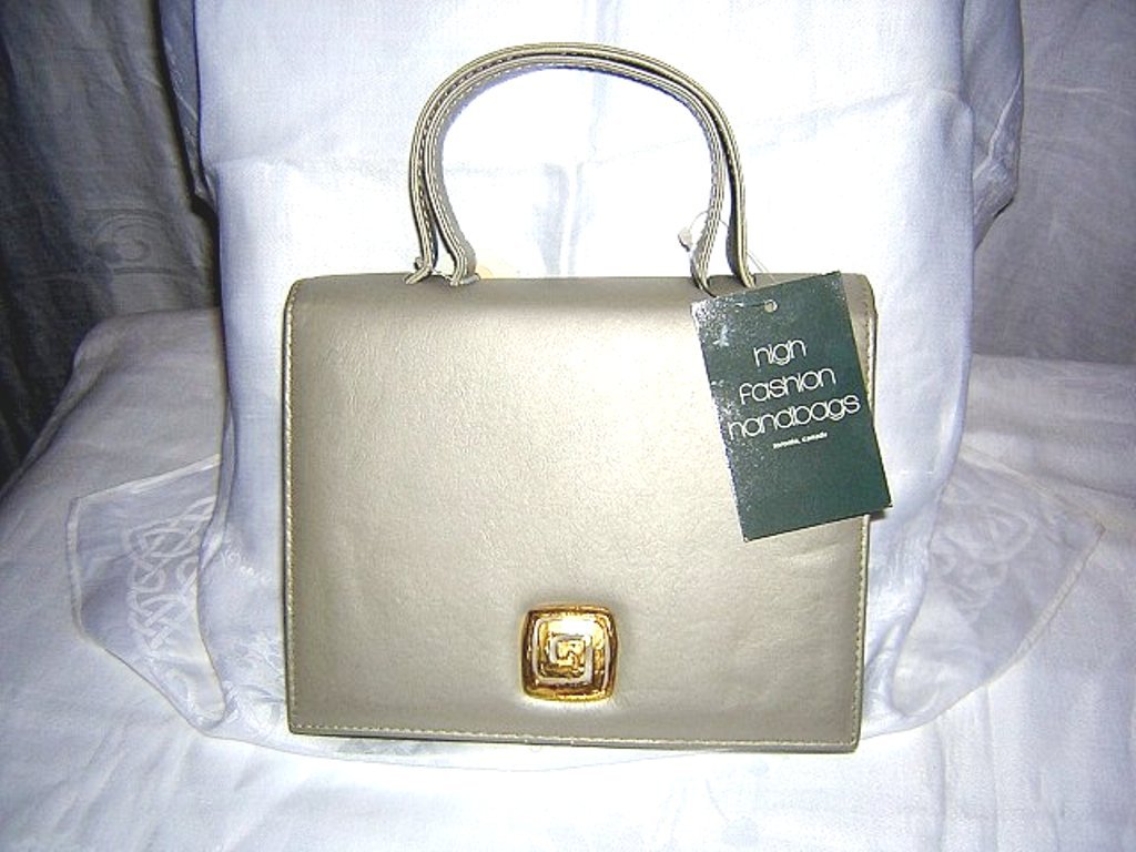 Taupe leather Kelly bag High Fashion unused with tags vintage purse detachable shoulder strap ll1506
