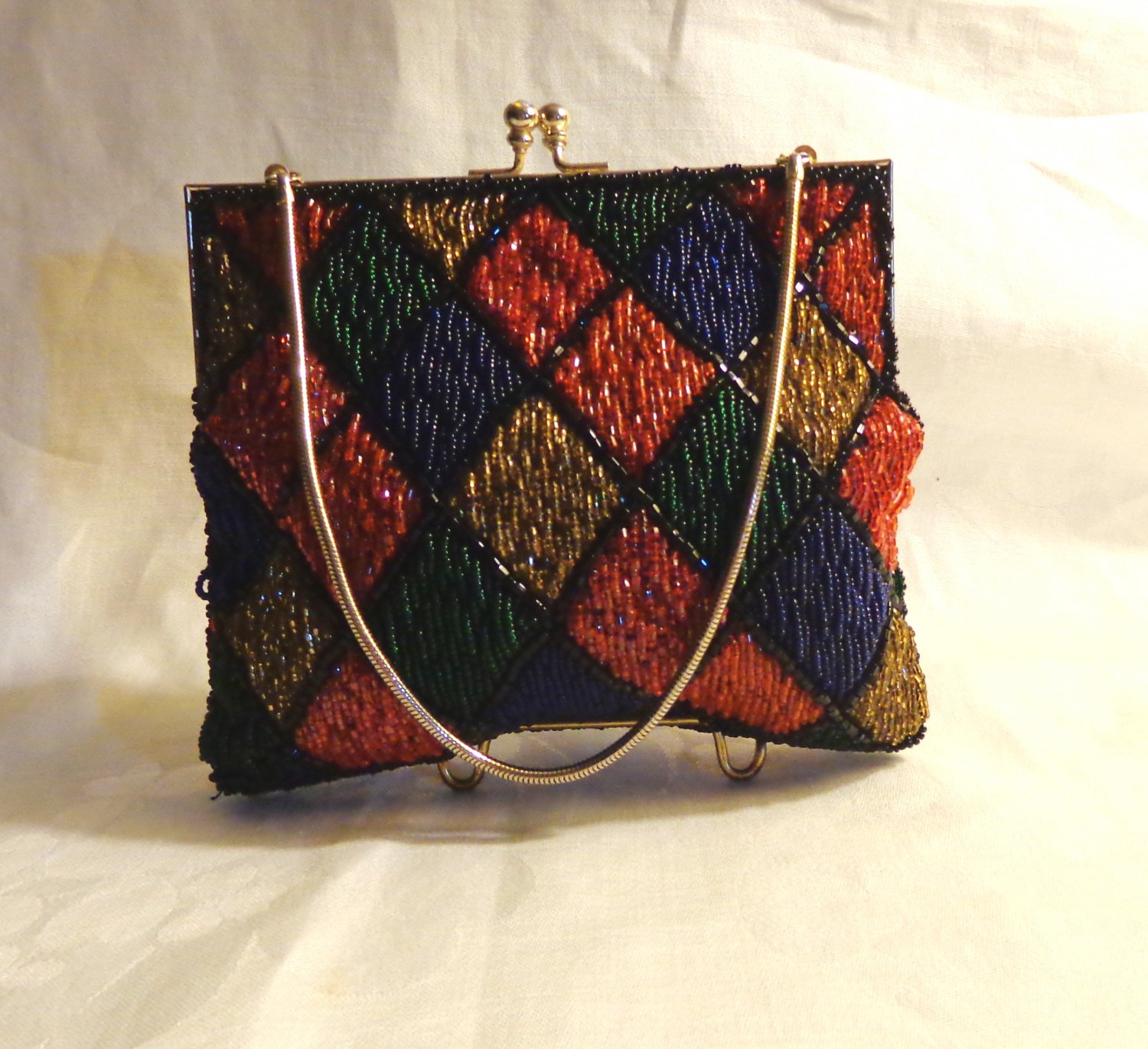 Argyle plaid all bead evening bag DuVal handmade Hong Kong wrist chain vintage excellent ll3490