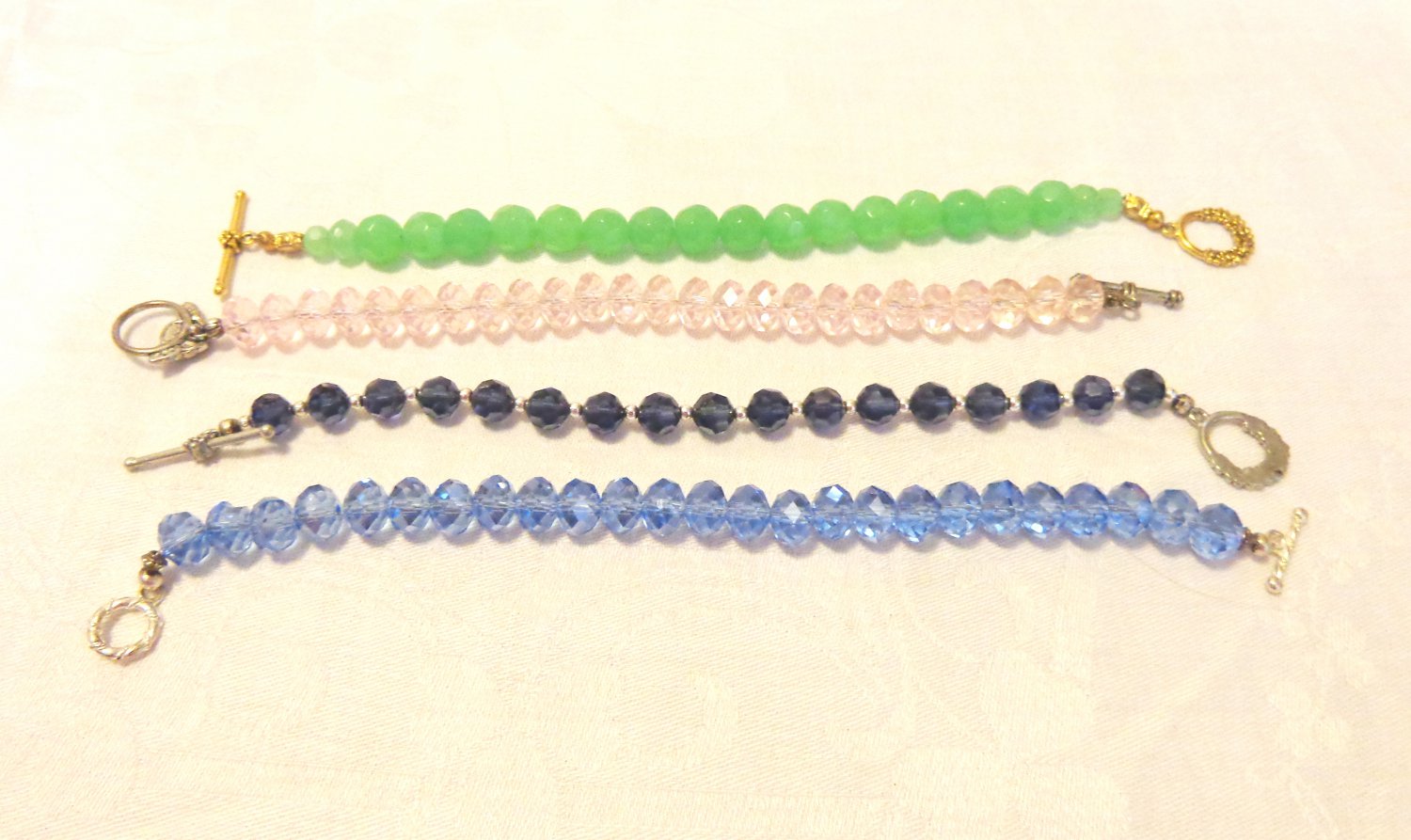 4 Handmade bead bracelets faceted crystal beads glass Lucite decorative clasps perfect ll3521