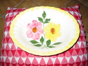 Blue Ridge Pottery Oval Serving Bowl Yellow & Pink Flowers Nice Piece
