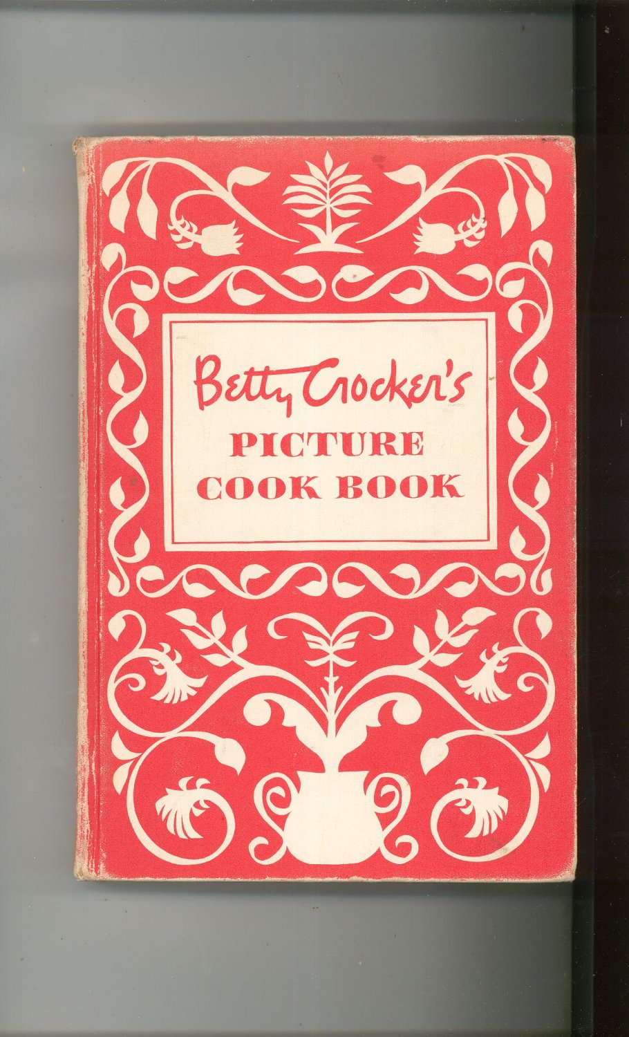 Vintage Betty Crocker's Picture Cook Book Cookbook Hard Cover 1950 First Edition