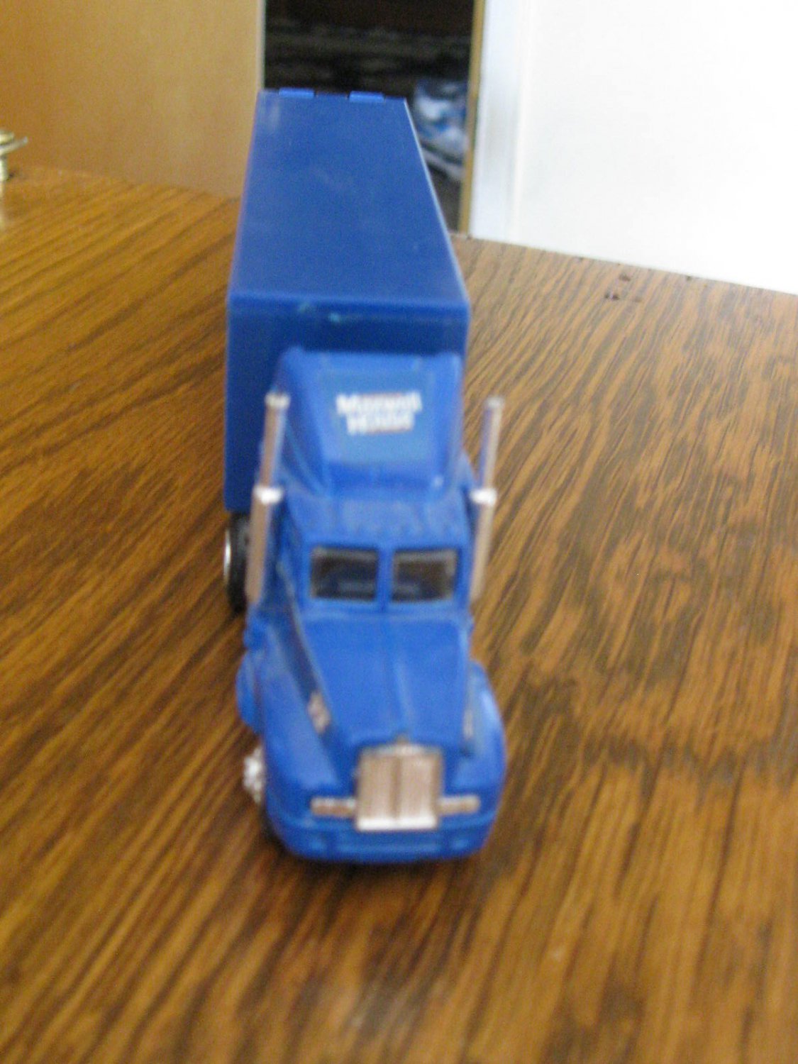 Maxwell House 22 Car Tractor Trailer Truck Model NASCAR