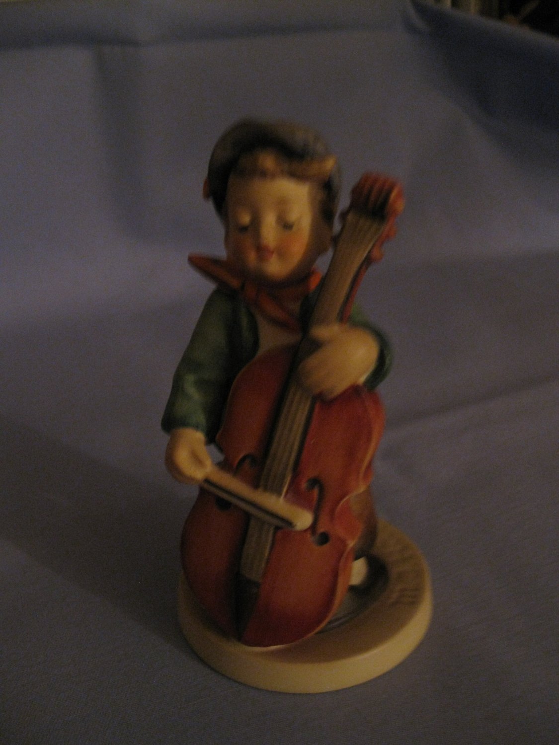 Hummel Sweet Music Figurine TMK3 186