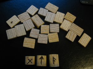 Yes or No Rune Reading