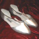 Like New Jasmin Silver Shoes Pump Heel Sandals 8.5 Like New Jasmin Silver Shoes Pump Heel Sandals 8.5