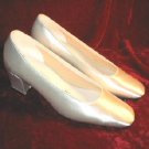 NEW Highlights Dyeable White Satin Shoes Pumps Heels 7" NEW Highlights Dyeable White Satin Shoes Pumps Heels 7"