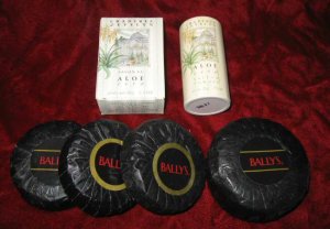 Crabtree & Evelyn Bally Perfumed Soap Talcum Powder