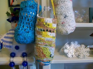 Plastic Drink/botlle holders