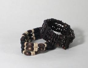 Elastic wood handmade bracelets.