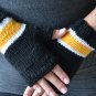 Boston Bruinds Handknit hand warmers