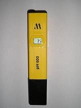 Milwaukee pH 600 pH tester  pH meter 0-14 NEW
