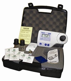 Milwaukee MI404 Free & Chlorine Meter -- Colorimeter