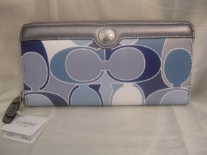 COACH BRAND NEW GALLERY SCARF PRINT ZIP AROUND WALLET
