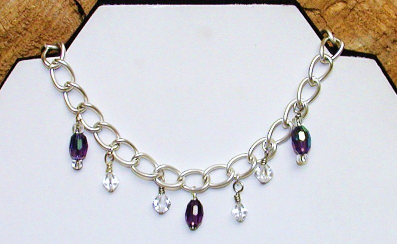 Black Buttercup -Short Necklace