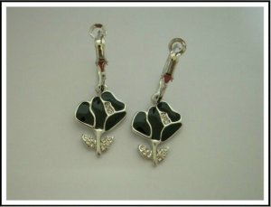 E30 Trendy Black Rose With Czech Rhinestone