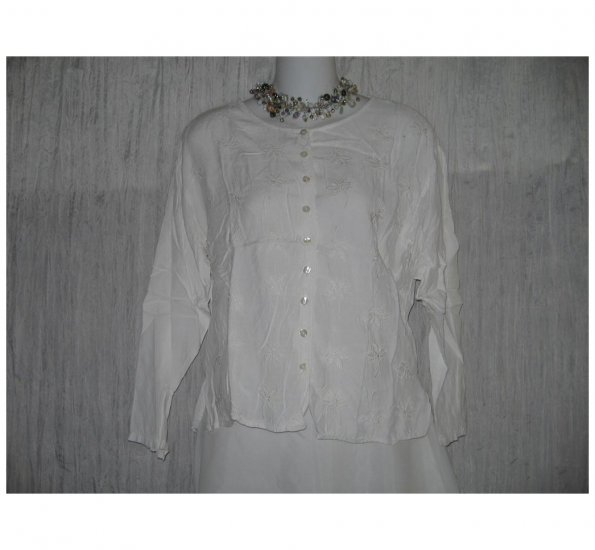 Putumayo White Embroidered Rayon Button Shirt Tunic Top Small S