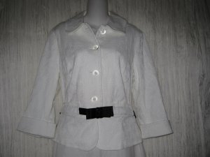 R.E.Q. Shapely White Textured Belted Jacket Coat 12