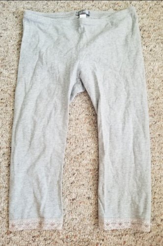OLD NAVY Gray Lace Trim Capri Style Leggings Girls LARGE Size 12-14