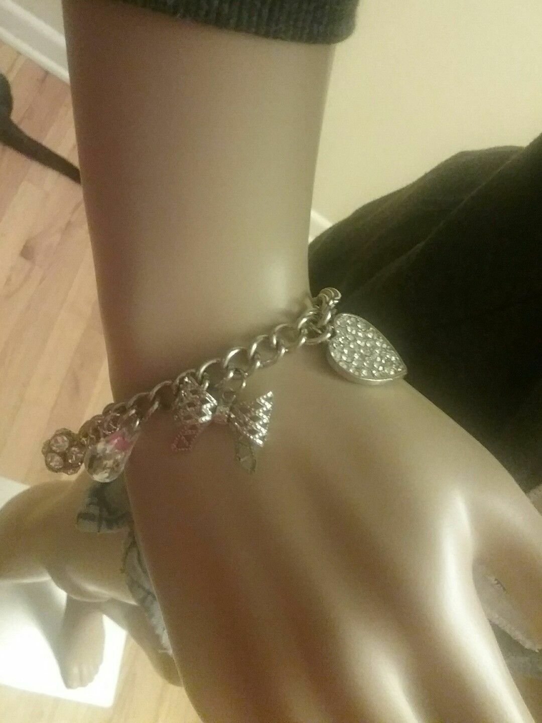 Silver Link CHARM BRACELET with 7 Charms