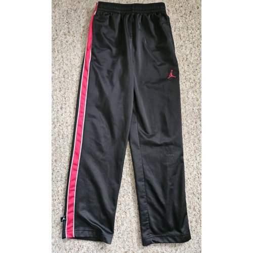 AIR JORDAN Black and Red Athletic Jogging Pants Boys Size 10-12 M
