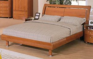 Edda Modern Platform bed in Cherry finish