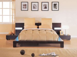 GF-G020  //  Exclusive Modern Design Platform Bed w/ Headboard Pillows