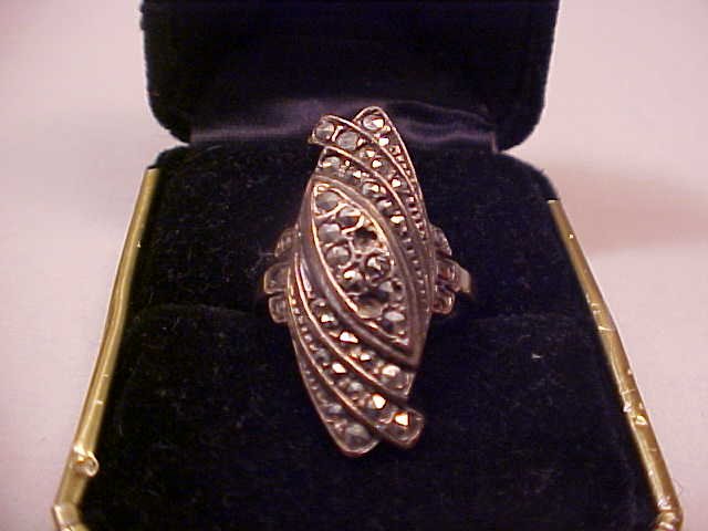 VINTAGE SILVER CLEAR RHINESTONE COCKTAIL DINNER RING