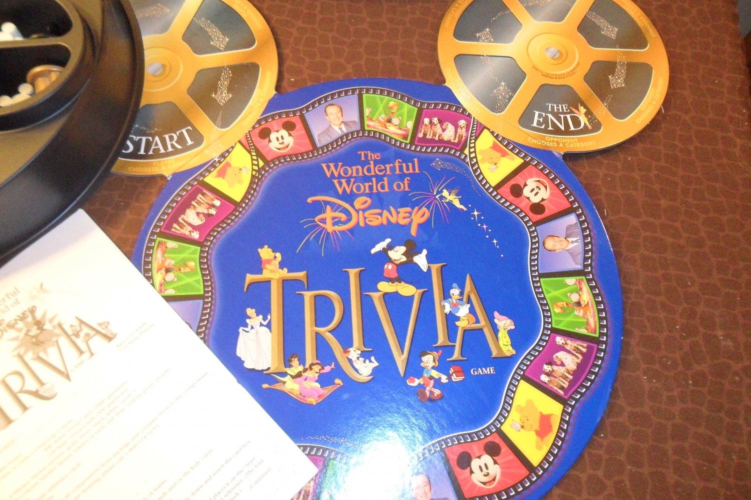 The Wonderful World of Disney Trivia Game in Collectible Round Tin ...