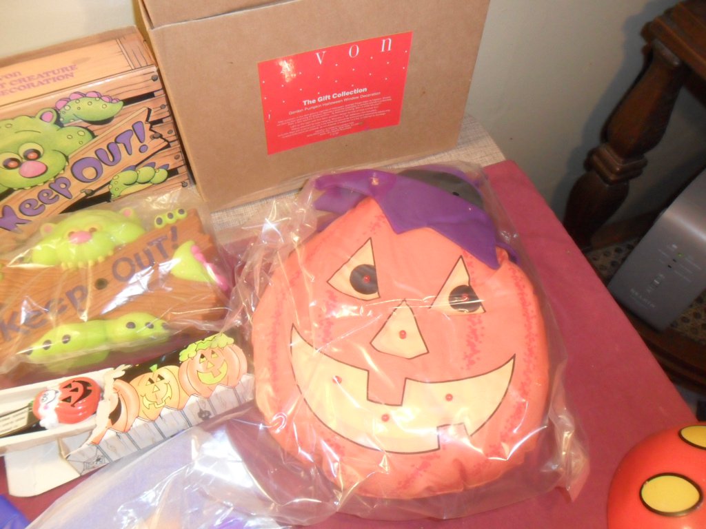 Vintage lot of Avon Halloween Decoration