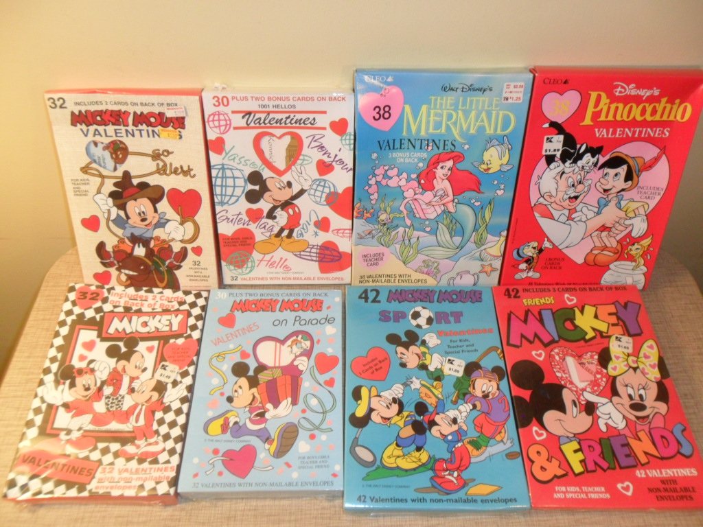 Huge Lot Of Disney Valentine Cards All MIP