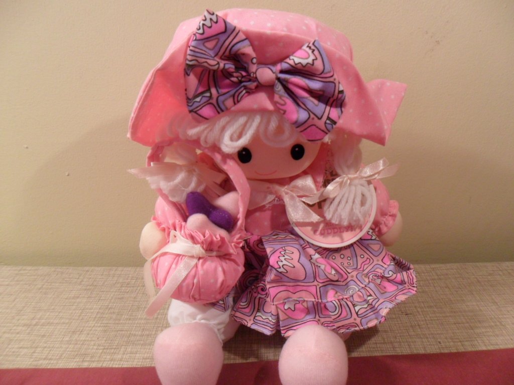 NWT 1996 Little Miss Muffins Doll
