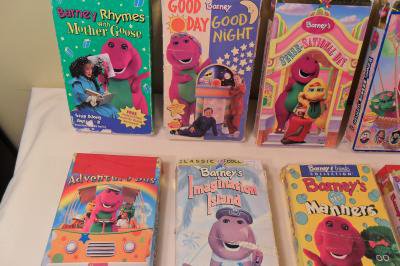 LOT OF 15 BARNEY VHS VIDEO CLASSIC COLLECTION