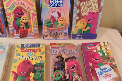 LOT OF 15 BARNEY VHS VIDEO CLASSIC COLLECTION