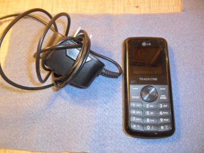 LG TracPhone with Charger like new