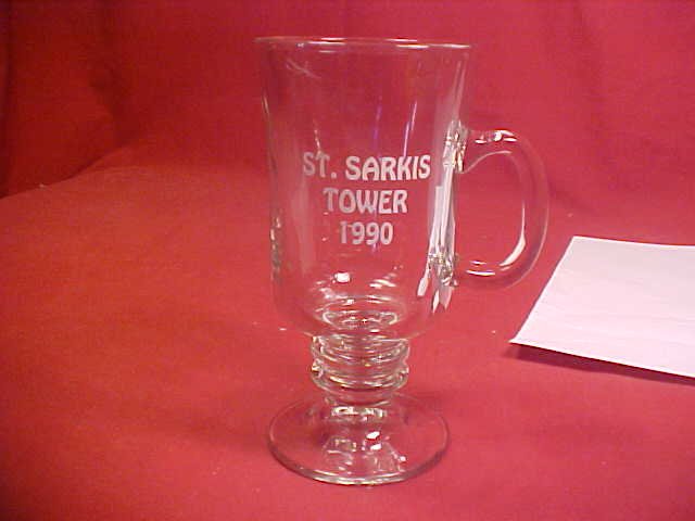 VINTAGE ESTATE ST. SARKIS TOWER DRINK MUG GLASS 1990