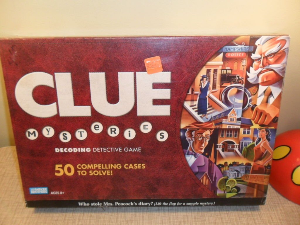 2005 Clue Mysteries Decoding Detective Game 50 Compelling Cases Complete