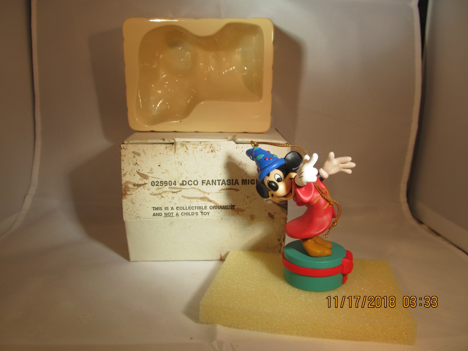 Disney's MICKEY MOUSE FANTASIA Ornament / Grolier Christmas Magic 025904 DCO