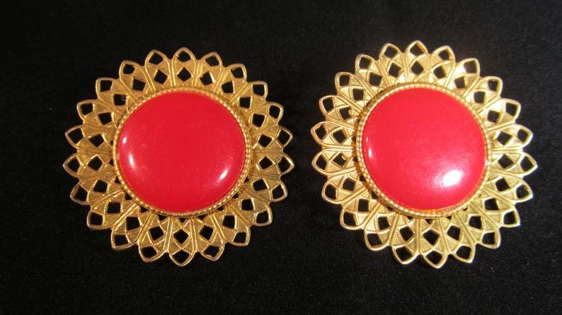 Vintage Gold Tone Red Earrings Clip-on