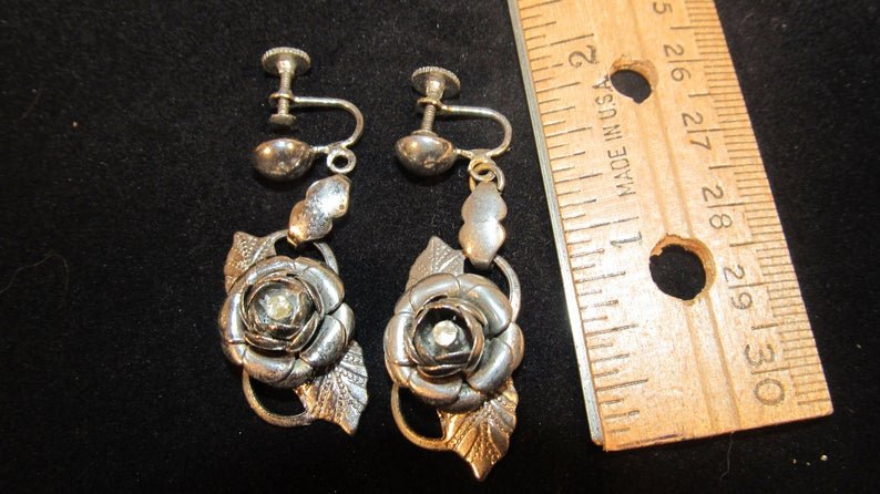 Vintage Silver Roses Dangle Screw Back earring