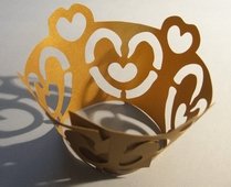 Cup cake wrapper-Gold Metallic Hearts