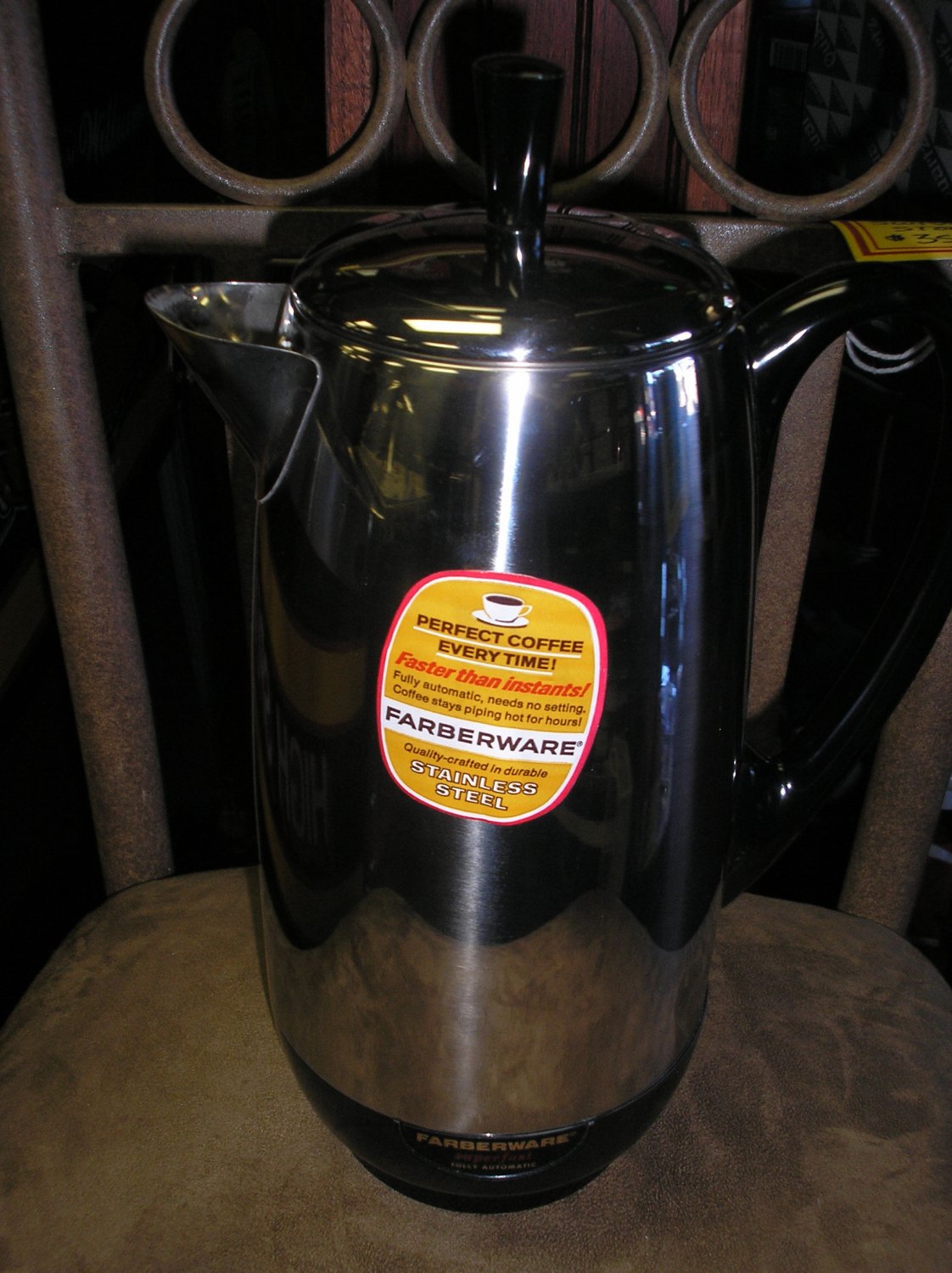 FARBERWARE 412 CUP STAINLESS STEEL AUTOMATIC PERCOLATOR MODEL 142B