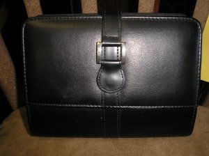 MUNDI FAUX HIDE ZIPPER & SNAP AGENDA-CALCULATOR,CALENDAR,ADDRESS BOOK,ID HOLDER,KEYCHAIN & MORE-NEW!