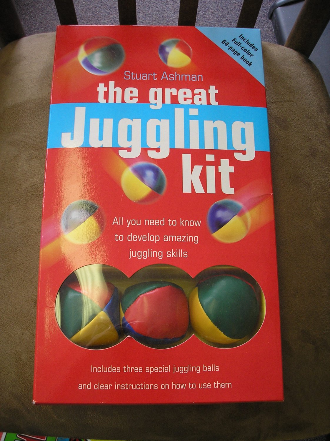 THE GREAT JUGGLING KIT by Stuart A. Ashman - LEARN TO JUGGLE - INCLUDES ...