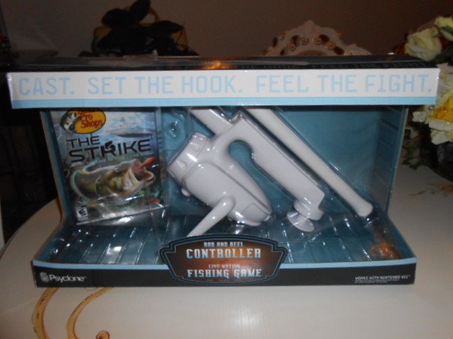 BASS PRO SHOPS: THE STRIKE BUNDLE with FISHING ROD - NINTENDO WII by  PSYCLONE GAMES!
