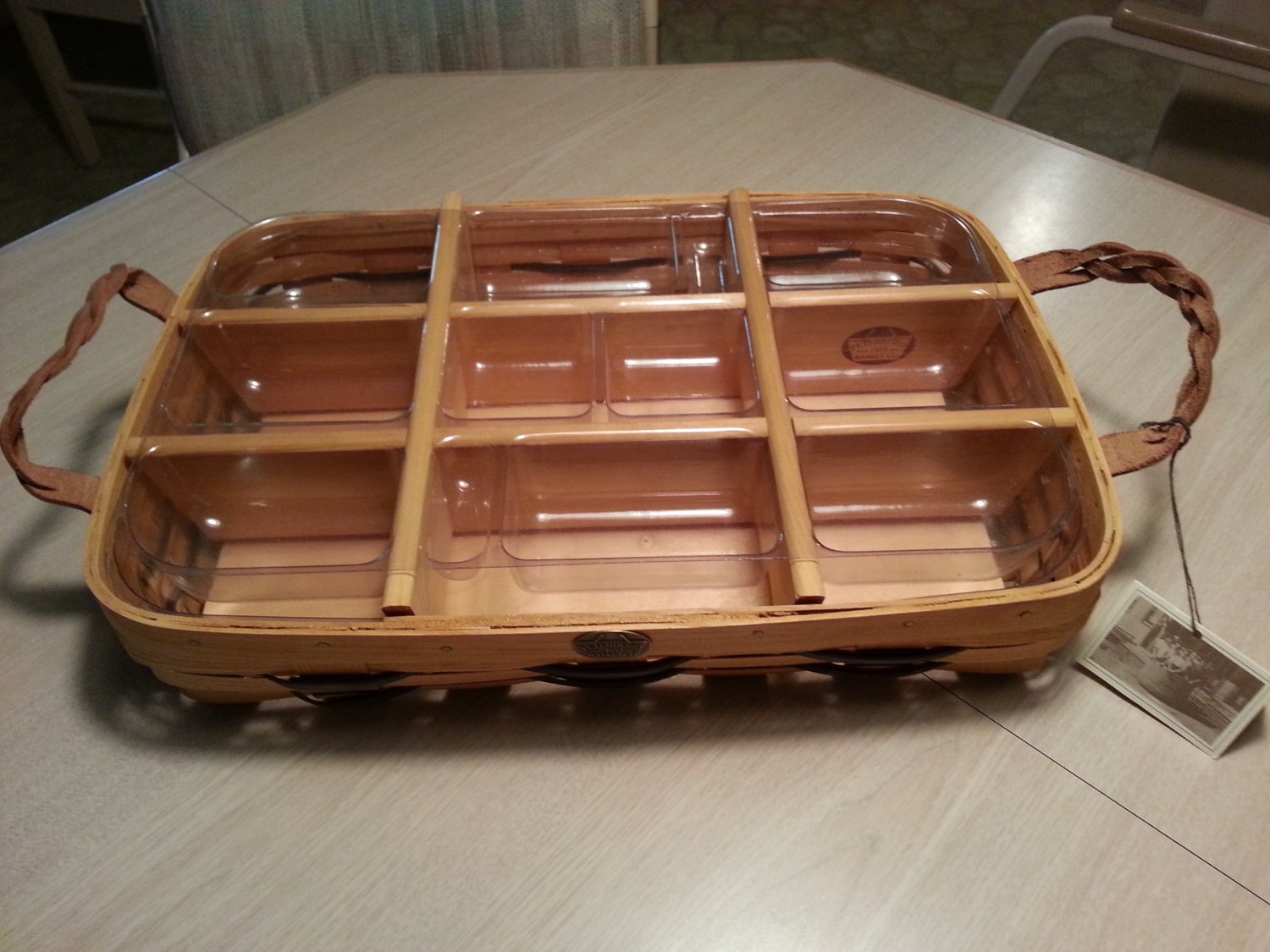 PETERBORO BUFFET SERVER BASKET w/ WOODEN INSERT & 12 COMPARTMENT