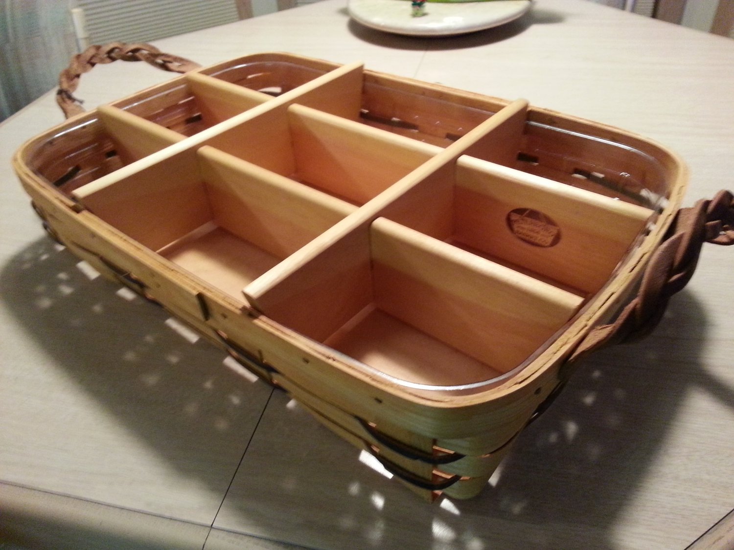 PETERBORO BUFFET SERVER BASKET w/ WOODEN INSERT & 12 COMPARTMENT